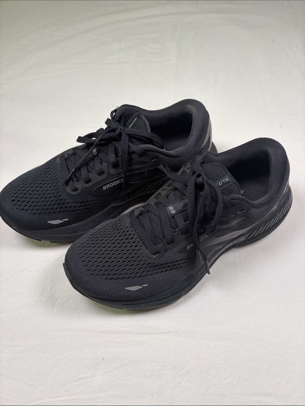 Brooks Adrenaline GTS Women’s Black Athletic Running Shoes